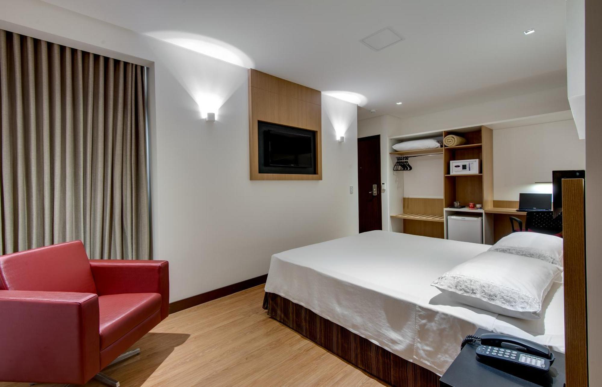 Denali Hotel Anápolis الغرفة الصورة